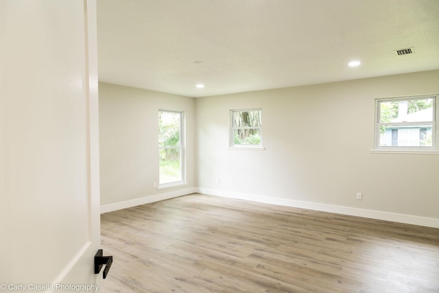 552 Fox Hollow Ln, Saint Augustine, FL 32086 - spare room featuring light wood finished floors and recessed lighting