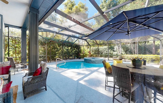 113 Holly Berry Ln, Saint Johns, FL 32259 - view of swimming pool featuring a pool with connected hot tub, a lanai, and a patio