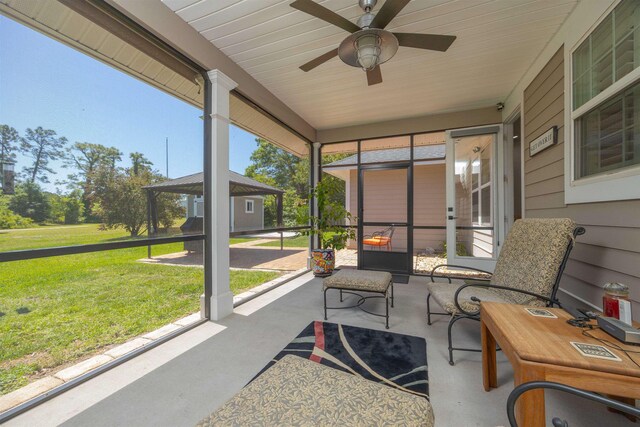 301 Graciela Cir, Saint Augustine, FL 32086 - sunroom / solarium with a ceiling fan