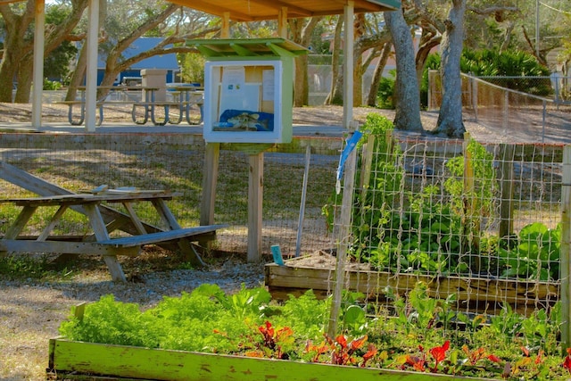 136 Lawn Ave, Saint Augustine, FL 32084 - view of yard with a garden