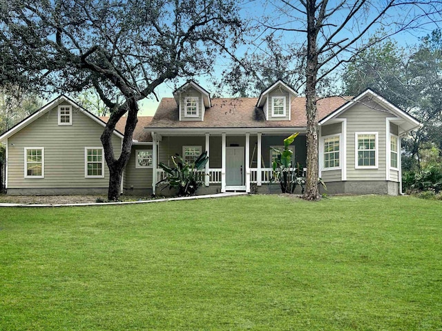 5827 Green Rd, Middleburg, FL 32068 - view of front of home with covered porch and a front yard