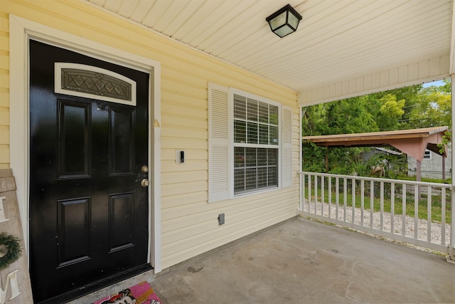 461 S Nassau St, Saint Augustine, FL 32084 - property entrance featuring covered porch
