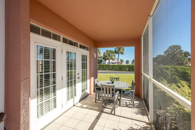 view of sunroom / solarium