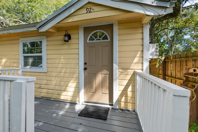 view of entrance to property