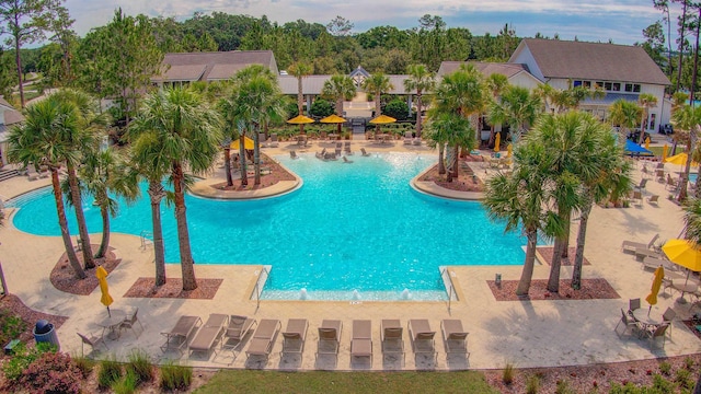 24 Pepperpike Way, Saint Augustine, FL 32092 - community pool with a patio