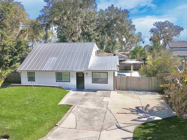 155 Drake Rd, Saint Augustine, FL 32086 - view of front of property with metal roof