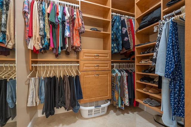 view of walk in closet