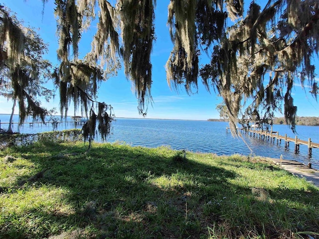 Listing photo 2 for 13609 County Road 13 N, Saint Augustine FL 32092