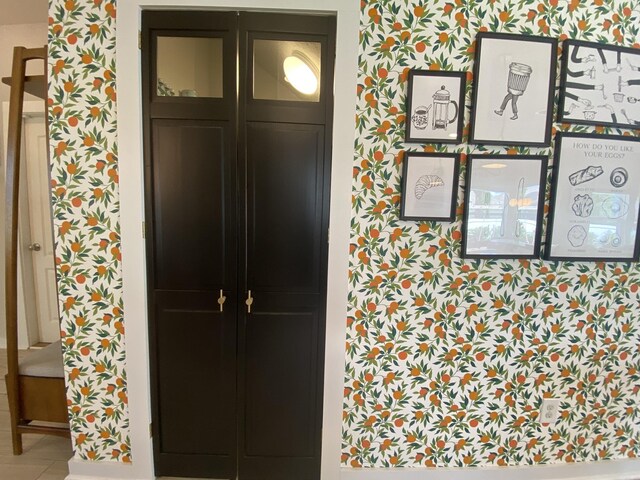 268 Sierras Loop, Saint Augustine, FL 32086 - detailed view of wallpapered walls