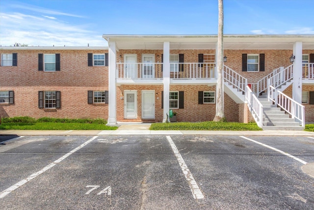 317 Flagler Blvd Unit 3A, Saint Augustine, FL 32080 - view of building exterior featuring uncovered parking
