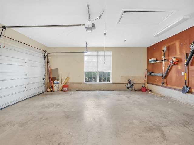 306 Marsh Point Cir, Saint Augustine, FL 32080 - garage with a garage door opener