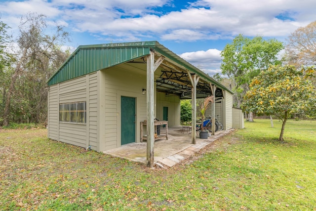 view of outbuilding featuring an outdoor structure