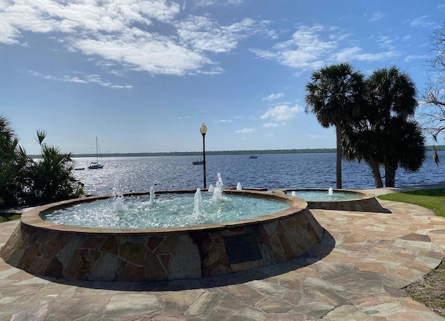 1617 Cleveland Ave, Palatka, FL 32177 - view of community featuring a water view