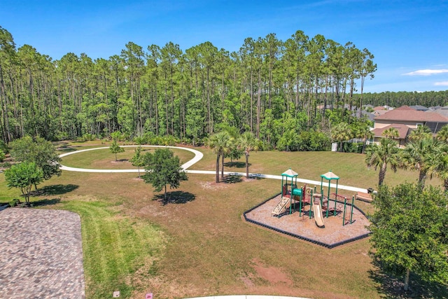 100 Coppinger Pl, Saint Johns, FL 32259 - view of green lawn