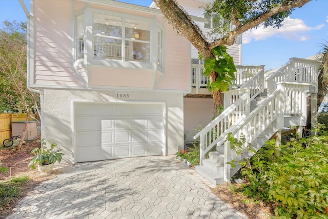 view of front of home featuring a garage