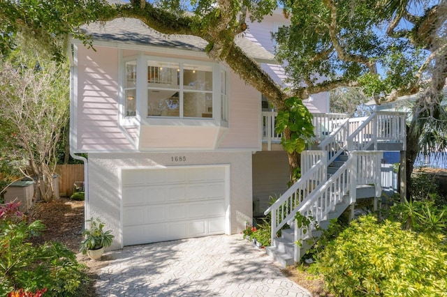 view of front of home featuring a garage