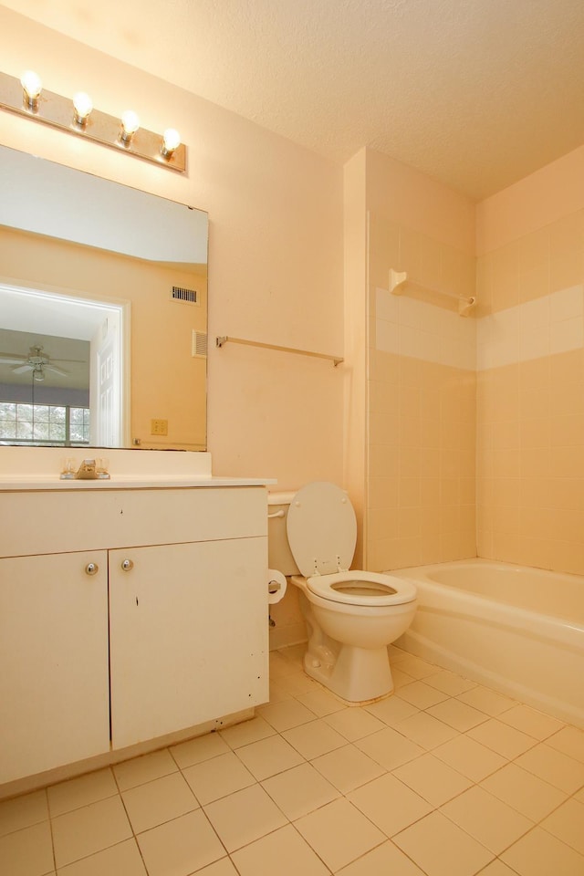 21201 Harbour Vista Cir, Saint Augustine, FL 32080 - full bath featuring tile patterned floors, vanity, and shower / bath combination