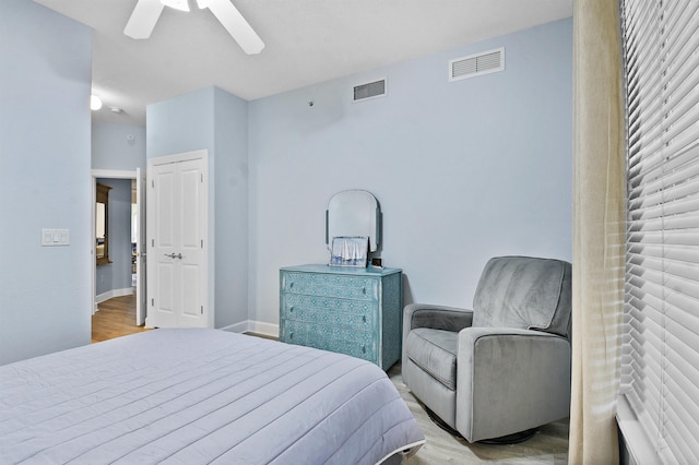 435 N Ocean Grande Dr Unit 104, Ponte Vedra Beach, FL 32082 - bedroom featuring light wood finished floors and a ceiling fan