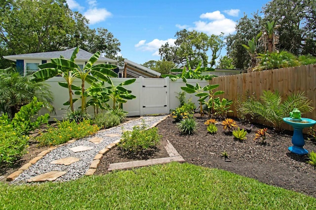 13 Court Edna, Saint Augustine, FL 32084 - fenced yard with a gate