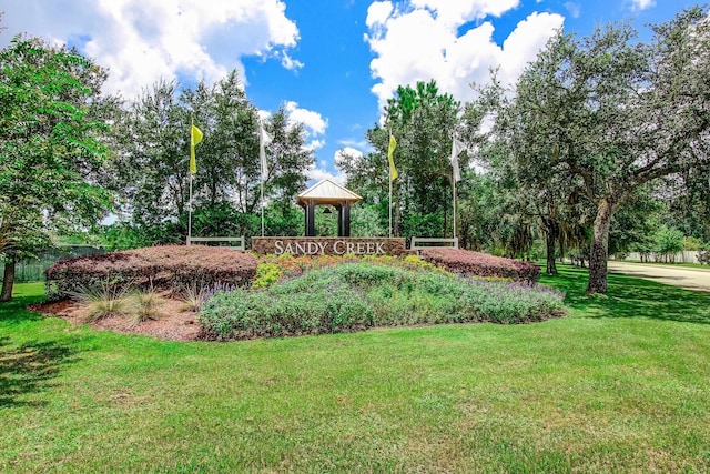 153 Savanna Preserve Ct, Saint Augustine, FL 32095 - community sign with a yard