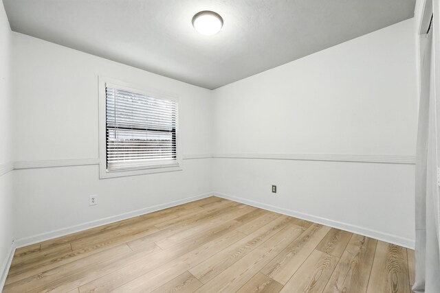 1684 Leon St, Saint Augustine, FL 32080 - unfurnished room with baseboards and wood finished floors