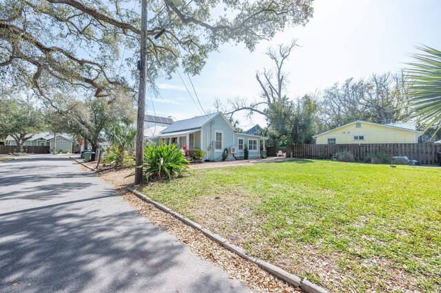 73 Kings Ferry Way, Saint Augustine, FL 32084 - view of yard featuring fence