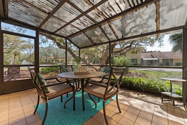 view of sunroom / solarium