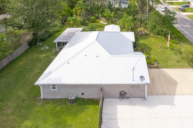 aerial view of property and surrounding area