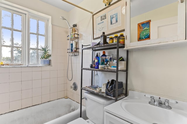 85 N Saint Augustine Blvd Unit 1, Saint Augustine, FL 32080 - bathroom with toilet, tub / shower combination, and vanity