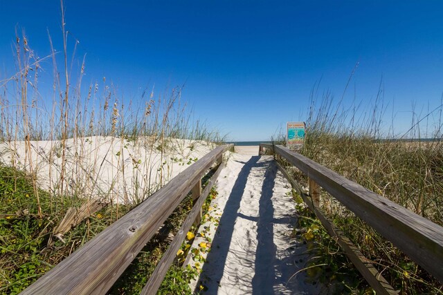 2 Lisbon St, Saint Augustine, FL 32080 - surrounding community with a gazebo