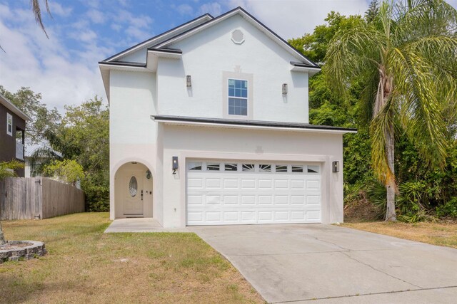2 Lisbon St, Saint Augustine, FL 32080 - view of subject property featuring a heavily wooded area