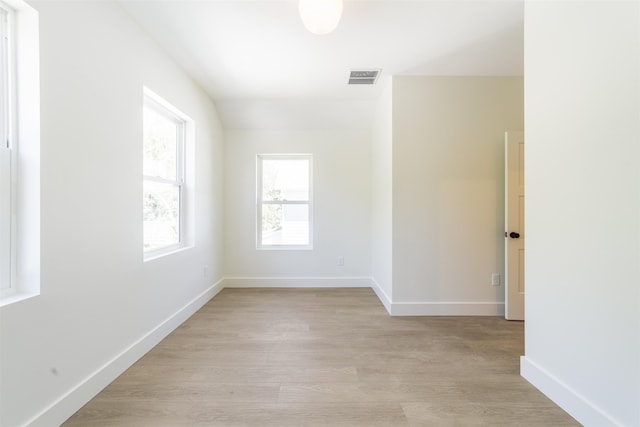 962 Alexander St, Saint Augustine, FL 32084 - unfurnished room with light wood-type flooring and baseboards
