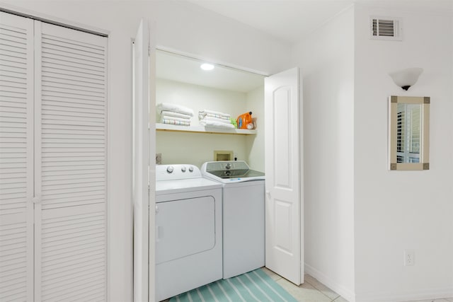 205 Pacifica Vista Way, Saint Augustine, FL 32080 - clothes washing area with washing machine and dryer and baseboards