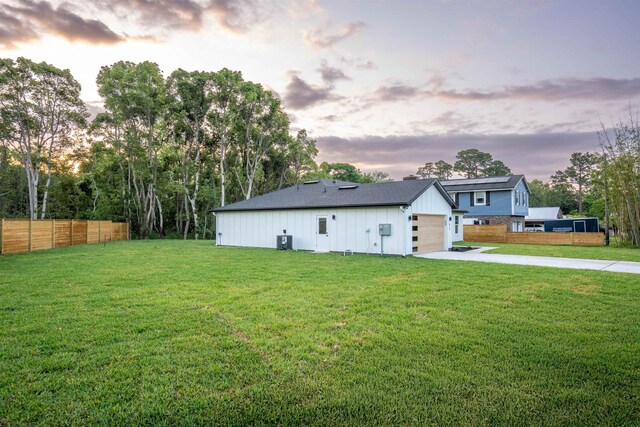 411 Royal Rd, Saint Augustine, FL 32086 - full bathroom with toilet, washtub / shower combination, and vanity