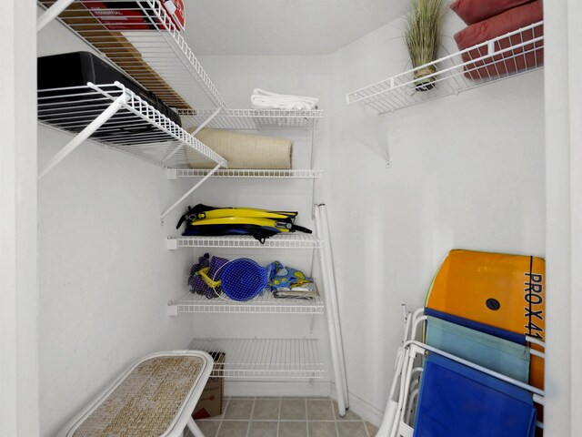 4250 A1A S L25, Saint Augustine, FL 32080 - spacious closet featuring tile patterned flooring