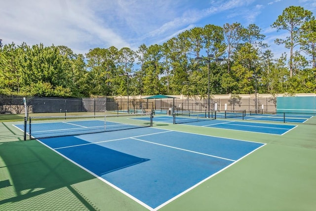 501 Olympic Cir, Saint Augustine, FL 32092 - view of tennis court with community basketball court