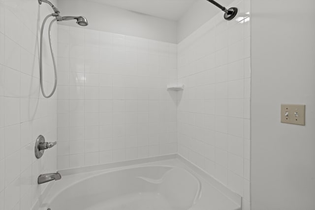 4515 Serena Cir, Saint Augustine, FL 32084 - bathroom with shower / washtub combination