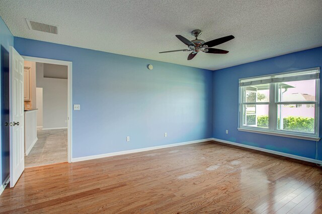 6359 Lake Plantation Dr, Jacksonville, FL 32244 - photo 23