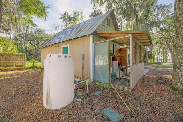 view of outdoor structure