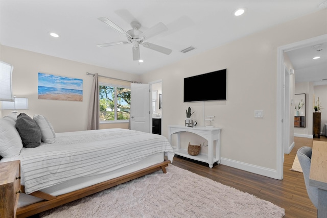 110 Arredondo Ave, Saint Augustine, FL 32080 - bedroom featuring baseboards, visible vents, recessed lighting, and wood finished floors