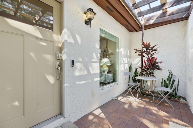 110 Arredondo Ave, Saint Augustine, FL 32080 - entrance to property with stucco siding