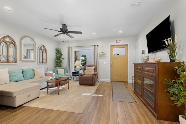 110 Arredondo Ave, Saint Augustine, FL 32080 - living room with visible vents, baseboards, wood finished floors, recessed lighting, and a ceiling fan