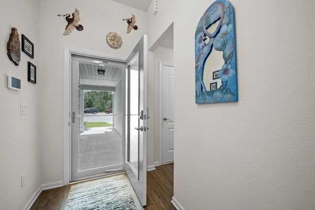 entryway featuring dark hardwood / wood-style floors