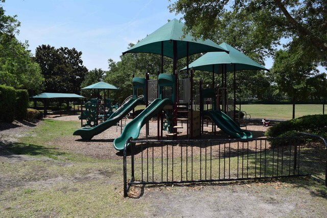 201 N Saxxon Rd, Saint Augustine, FL 32092 - view of community playground