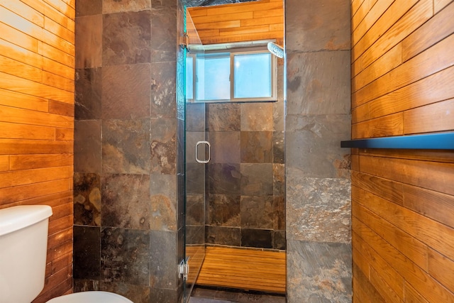 101 Dolphin Dr, Saint Augustine, FL 32080 - full bath featuring a shower stall and toilet