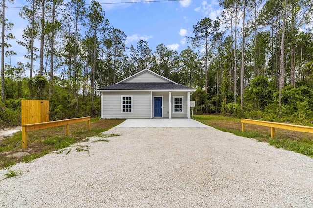 view of front of home with covered porch