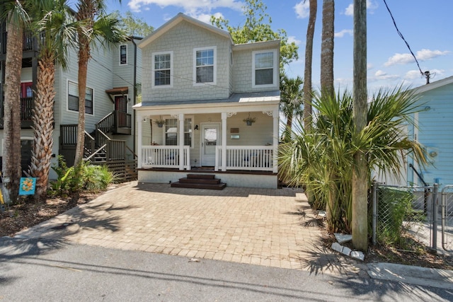 view of front of house featuring covered porch