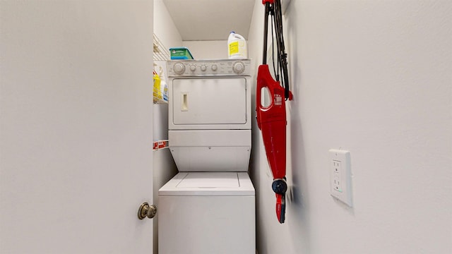880 A1A Beach Blvd Unit 6101, Saint Augustine, FL 32080 - laundry room with estacked washer and dryer