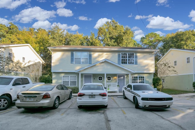 view of front of house