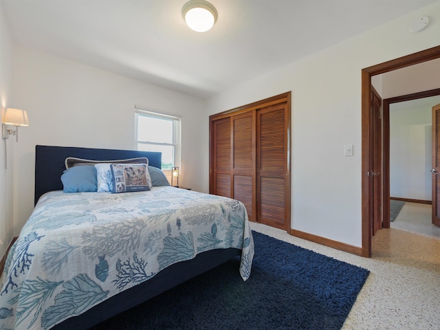 bedroom with a closet